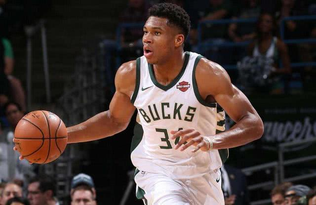 皇家马德里内部会议纪要流出——今晚临场应变；NBA季后赛使命明确；球探报告显示潜力(皇家马德里篮球)