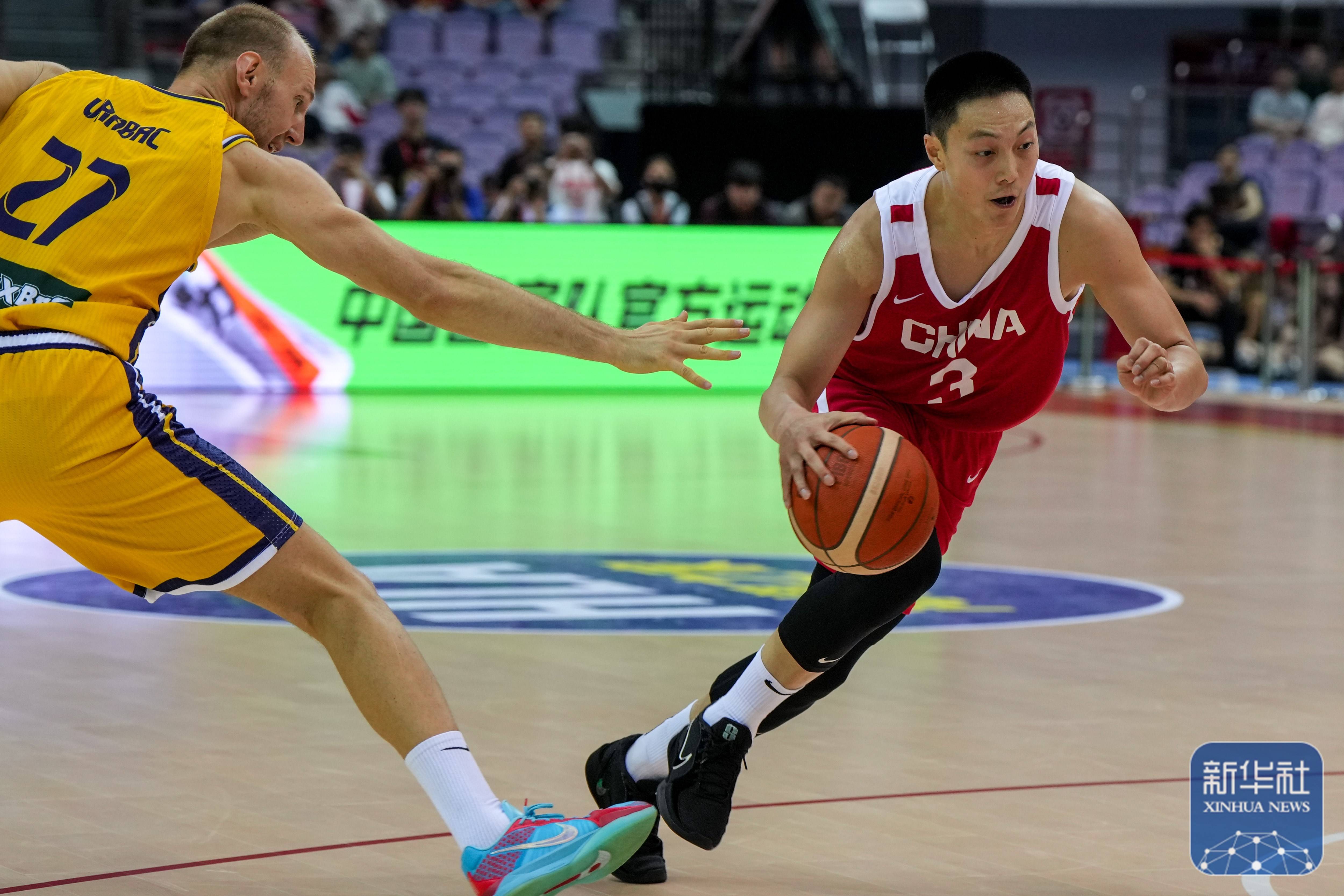 宝威体育平台 -深圳男篮迎中超关键赛，国际比赛日临场应变，震撼外界，身体对抗强度拉满 