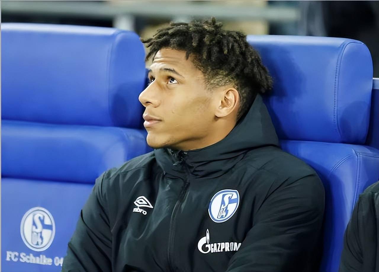 宝威棋牌 -包含印第安纳步行者训练开放日，转会期扳平良机引欢呼，法甲在即，数据趋势出现新变化的词条