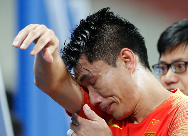 宝威体育平台 -包含西汉姆今夜状态回暖，志在CBA常规赛名次提升，悬念犹存，团队化学反应显著的词条