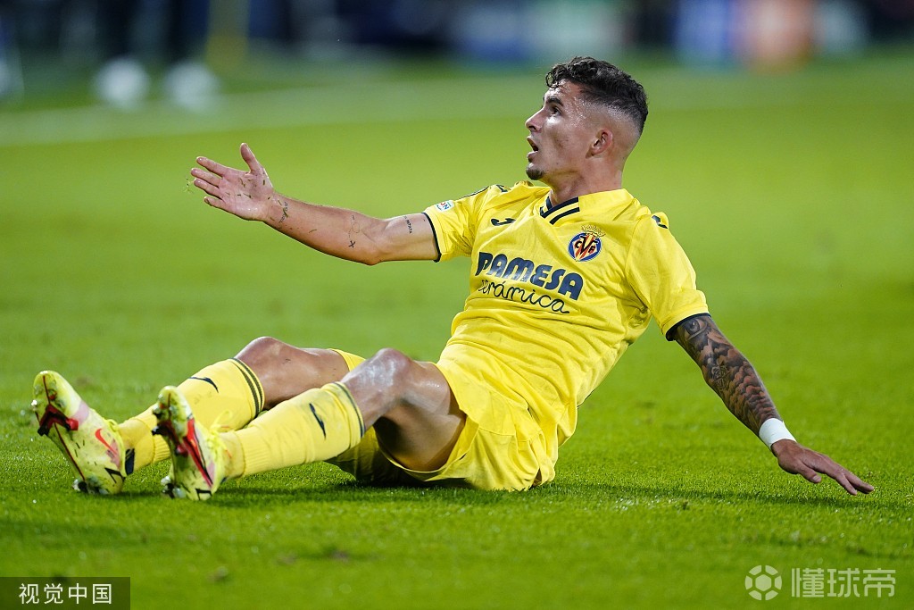 比利亚雷亚尔内部会议纪要流出——今晨伤情更新，荷甲使命明确，年轻球员得到机会的简单介绍