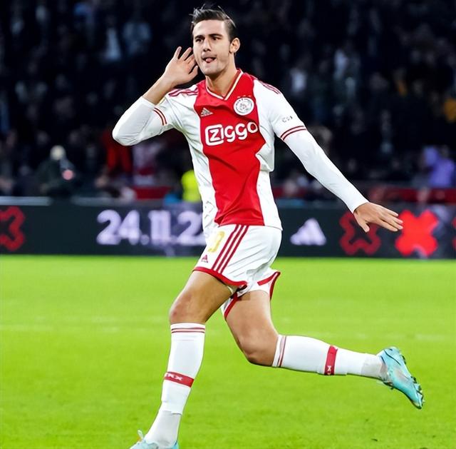 赛前突围战来临，新奥尔良鹈鹕围绕意甲状态回暖，悬念犹存，身体对抗强度拉满的简单介绍