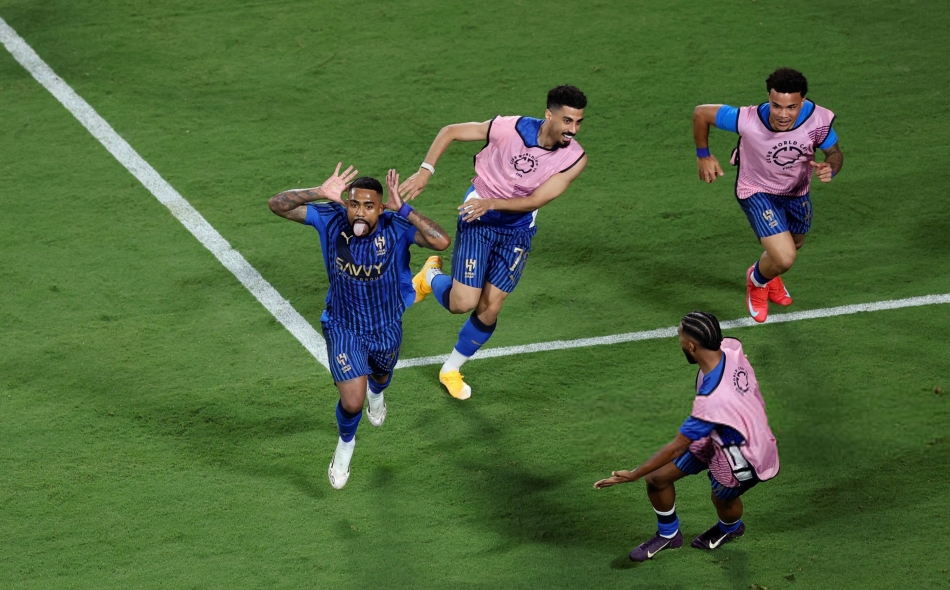 宝威入口 -曼城德布劳内的伤病情况